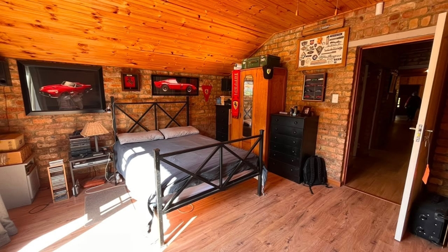 4 Bedroom Property for Sale in Kleinmond Western Cape